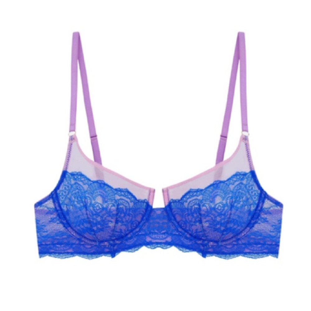 Dora Larsen Cameron Lace Underwire Bra and Thong Set - Bra Size 34B